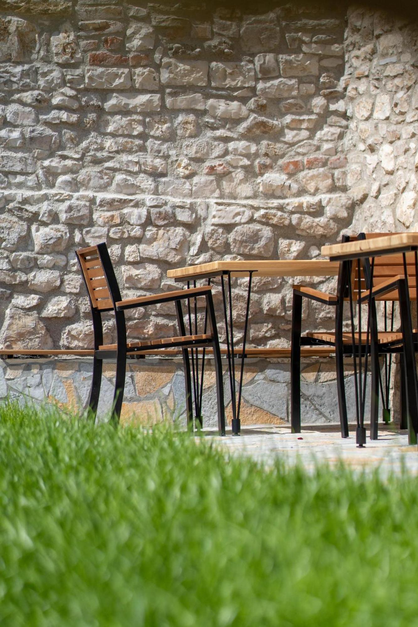 Vila Meri Berat Bagian luar foto